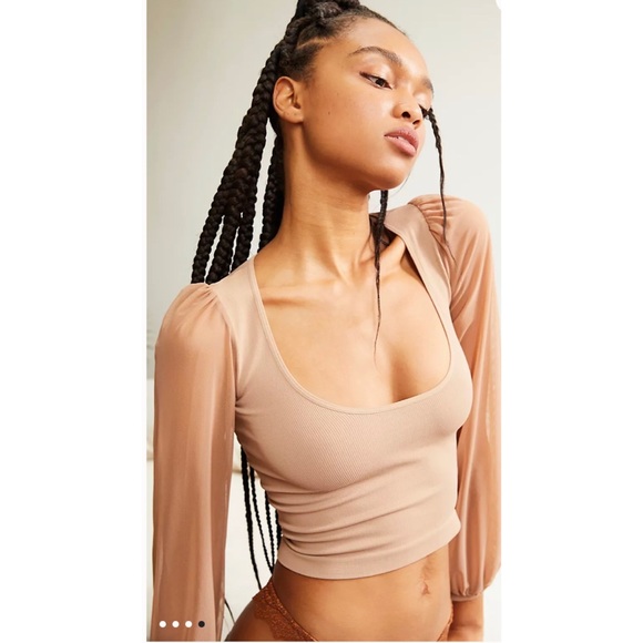 Free People Tops - Intimately Free People Lost In Love Seamless Top Mesh Sleeve Ribbed